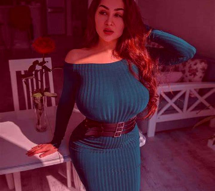 Laia, 23 — Escort en Hellimer, Francia