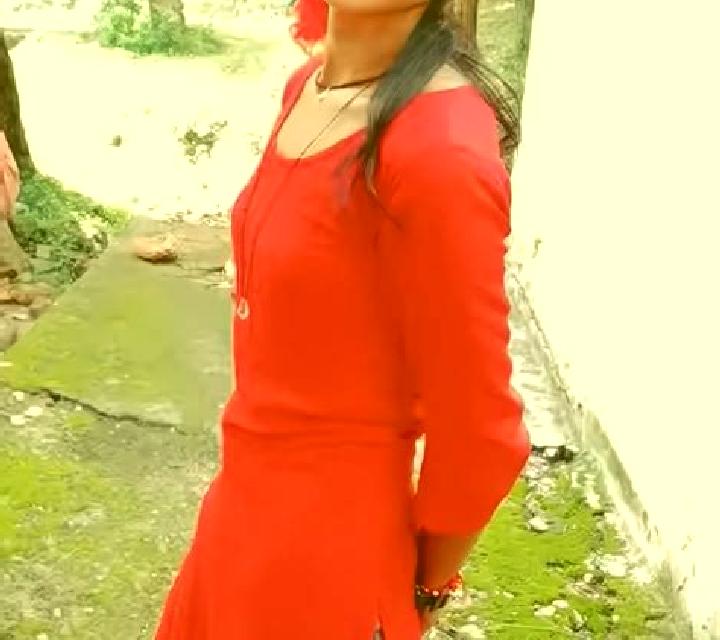 Laia, 39 — Escort en Chhapi, India