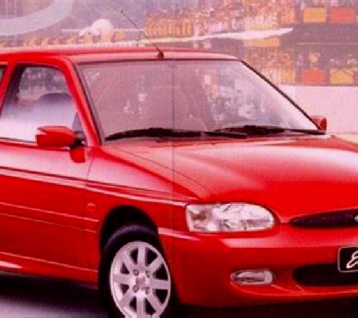 Lola, 21, acompañante pelirroja de ojos oscuros y etnia asiática basada en Gingee. Ofrece Tríos / dúos, 69, Beso francés profundo, Masaje de próstata. Dispon...