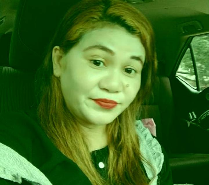 Lola, 21 — Escort en Pering, Indonesia