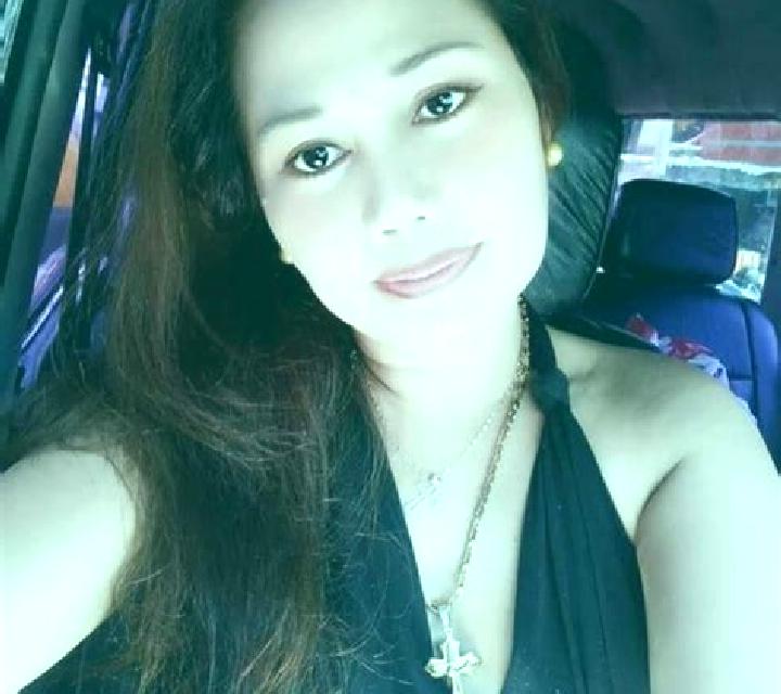 Lola, 32, acompañante pelirroja de ojos marrones y etnia caribeña basada en Plain. Ofrece 69, GFE (Experiencia de novia), Parejas. Disponible en domicilio y ...