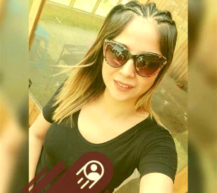 Lorena, 21 — Escort en Velarde, México