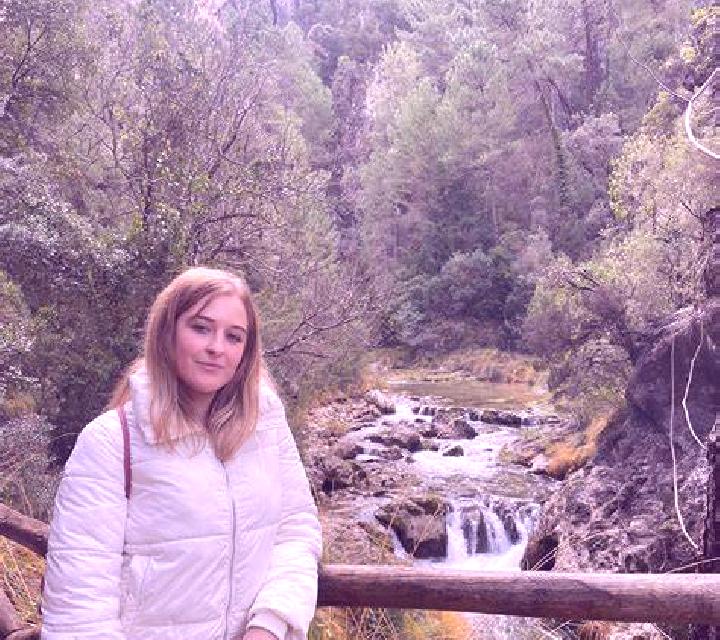 Lorena, 33, acompañante castaña de ojos grises y etnia mezcla basada en Statzendorf. Ofrece GFE (Experiencia de novia), Noche completa, Acompañante de viaje....