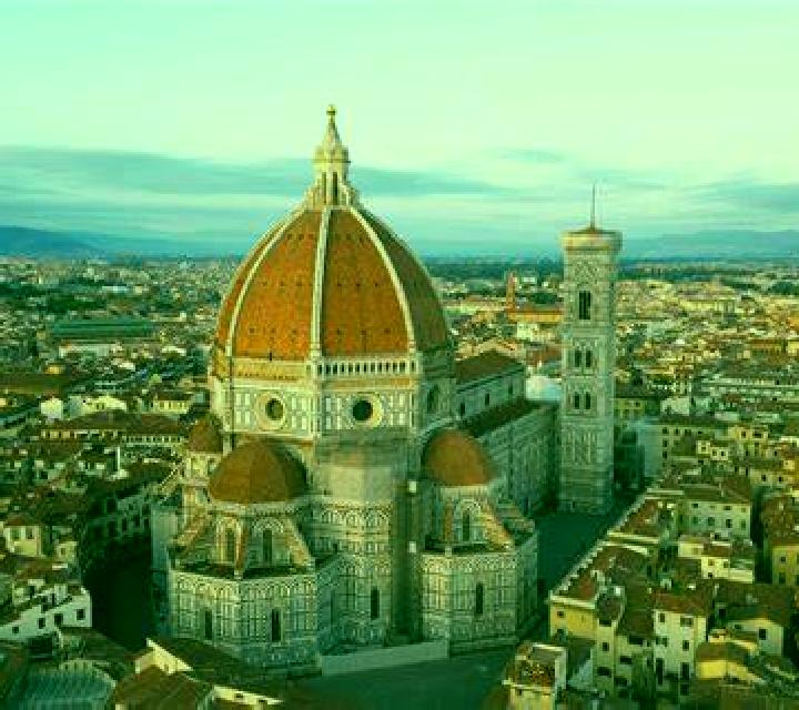 Lorena, 38, acompañante pelirroja de ojos azules y etnia negra basada en Pravisdomini. Ofrece Chica de fiesta, Masaje, Parejas, 69. Disponible en domicilio y...