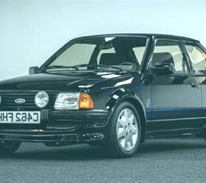 Luna, 21, acompañante castaño claro de ojos marrones y etnia mediterránea basada en Mara. Ofrece Masaje, Experiencia de novia, Francés natural, Dominación. D...