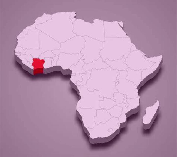 Luna, 30 — Escort en Yakbedougou, Costa de Marfil