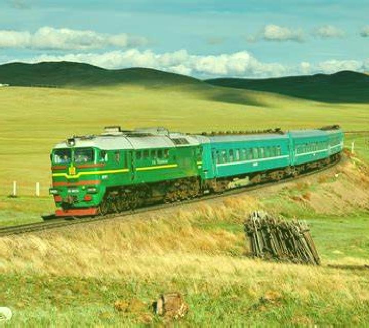 Mía, 29 — Escort en Selenge, Mongolia