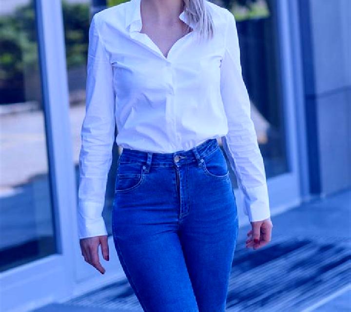 Mía, 30 — Escort en Hellak, Irán