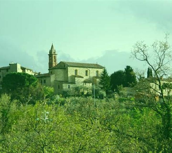 Mía, 39 — Escort en Paciano, Italia