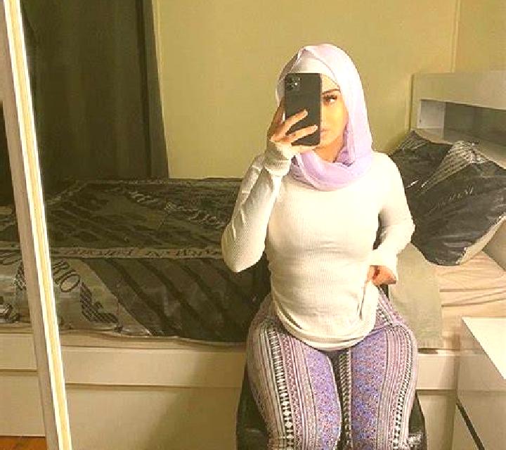 Manuela, 21 — Escort en Farasan, Arabia Saudí