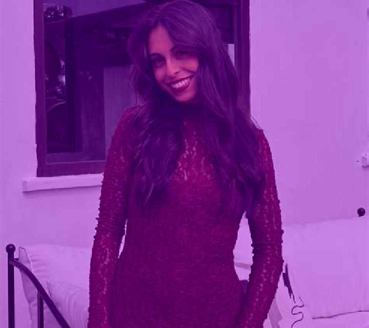 Marta, 26, acompañante rubia platino de ojos verdes y etnia europea basada en Huckarde. Ofrece Experiencia de novia, Masaje erótico, Cita de cena. Disponible...