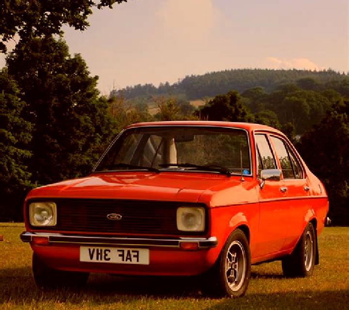 Marta, 37, acompañante rubia de ojos oscuros y etnia mediterránea basada en Oberarnbach. Ofrece Chica de fiesta, Masaje de próstata, Beso francés profundo, B...