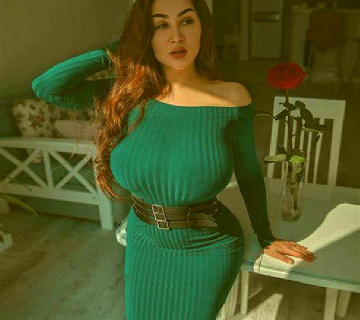 Martina, 21 — Escort en Plasnes, Francia
