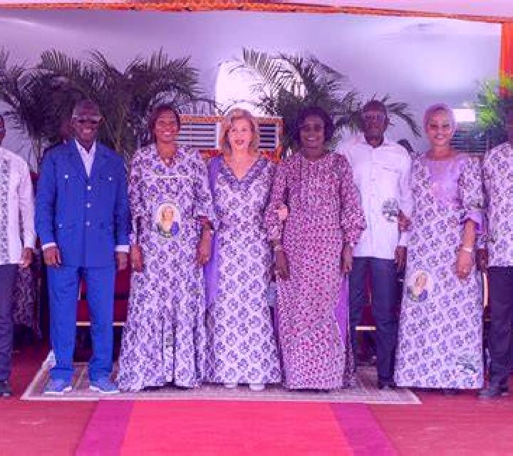 Miriam, 31, acompañante castaña de ojos oscuros y etnia mezcla basada en Concepcion Pardinas. Ofrece Noche completa, Masaje erótico. Disponible en domicilio ...