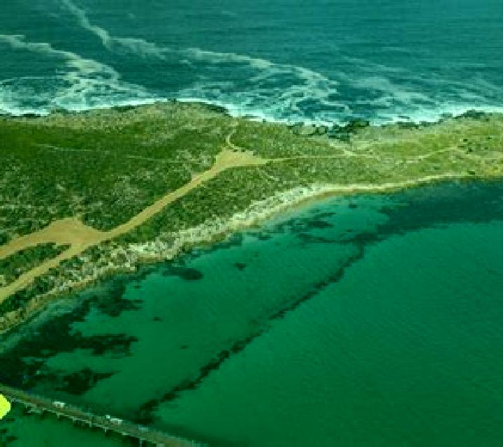 Mora, 21 — Escort en Midway Point, Australia