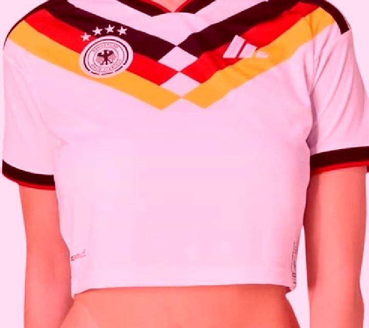 Mora, 23, acompañante rubia platino de ojos grises y etnia oriente medio basada en Cuyapo. Ofrece Fetiche, Masaje de próstata, Parejas, Griego (anal). Dispon...