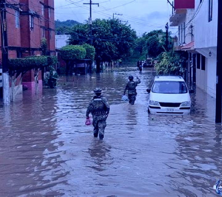 Mora, 27 — Escort en Huitel, México