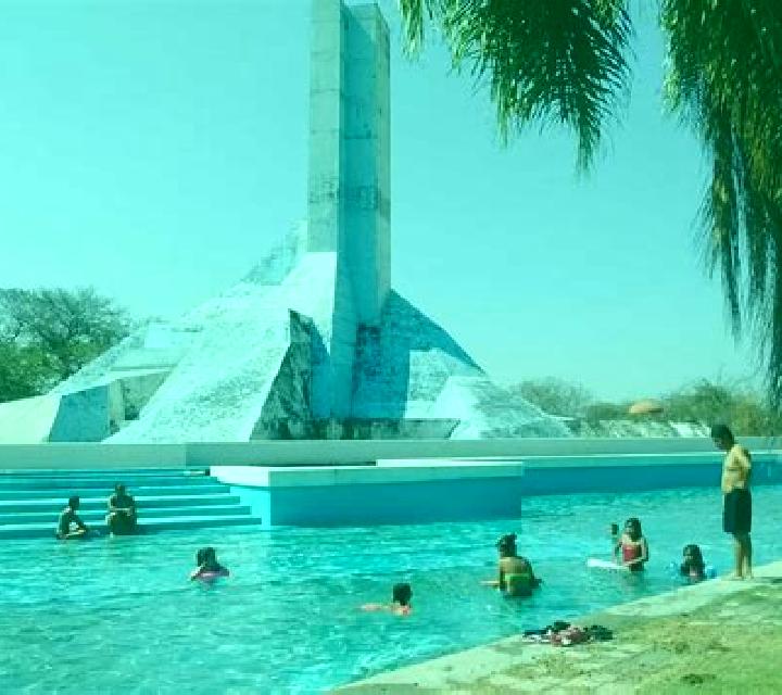 Mora, 27 — Escort en Texcal, México