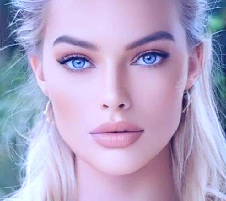Mora, 30, acompañante morena de ojos grises y etnia india basada en Harmston. Ofrece Fetiche, Hasta el final (CIM), 69. Disponible en domicilio y visita, res...