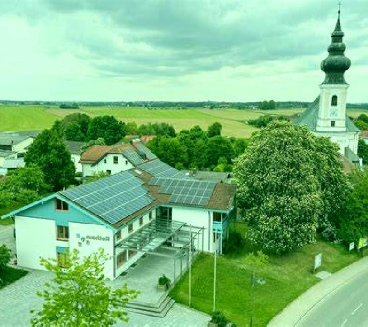 Mora, 31 — Escort en Tyrlaching, Alemania