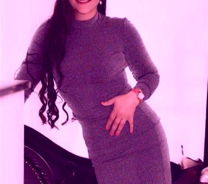Mora, 34, acompañante pelirroja de ojos grises y etnia caribeña basada en Alabaster. Ofrece Griego (anal), Fetiche, BDSM. Disponible en domicilio y visita, r...