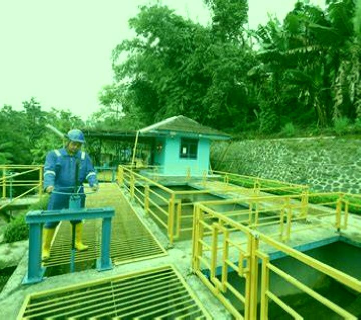 Mora, 39, acompañante negra de ojos azules y etnia mezcla basada en Moersil. Ofrece Masaje de próstata, Masaje erótico, Parejas, Acompañante de viaje. Dispon...