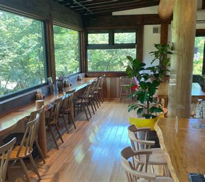 Mora, 39 — Escort en Higashi, Japón