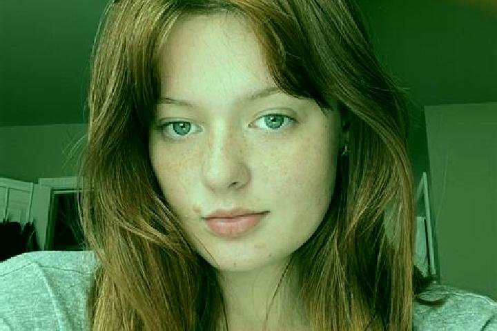Natalia, 37, acompañante castaña de ojos oscuros y etnia europea basada en Farij al Amir. Ofrece Griego (anal), Masaje, Parejas. Disponible en domicilio y vi...