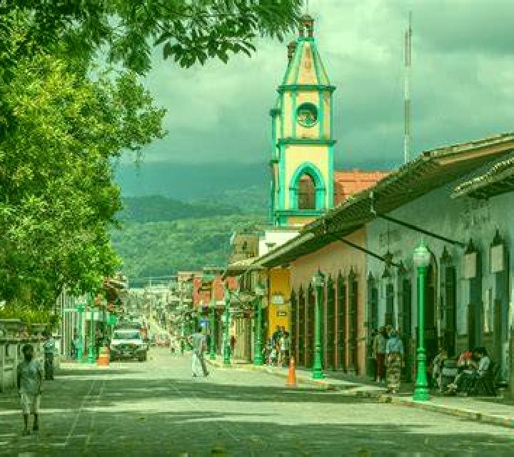 Ángela, 21 — Escort en Coatepec Costales, México