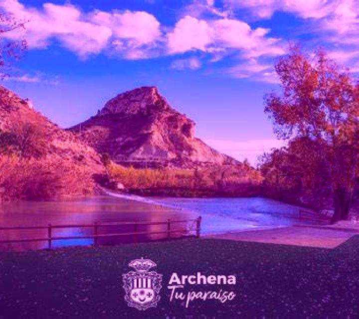 Noa, 23 — Escort en Archena, España