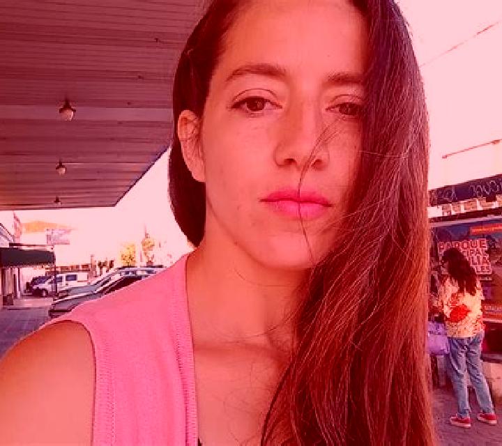 Noa, 27 — Escort en Zevgolateio, Grecia