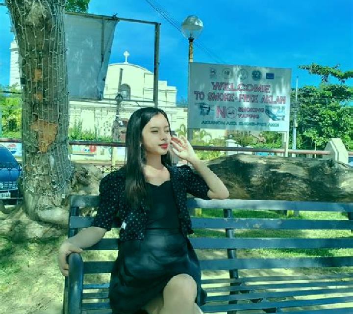 Noelia, 21 — Escort en Khledia, Túnez