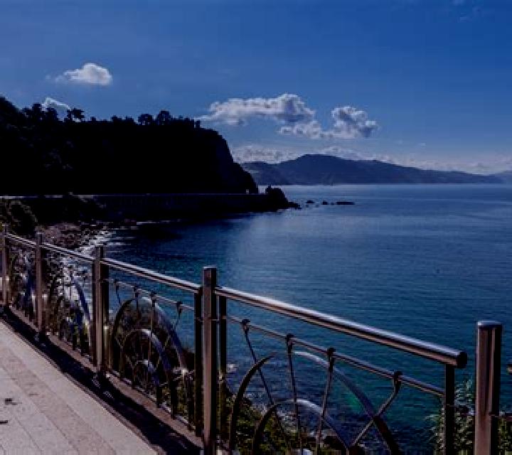 Nora, 20, acompañante castaño claro de ojos grises y etnia mediterránea basada en Krombach. Ofrece Beso francés profundo, Masaje de próstata, BDSM, Masaje er...