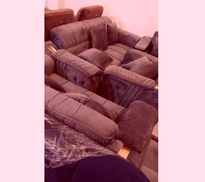 Nora, 21, acompañante rubia de ojos marrones y etnia caribeña basada en Brinchang. Ofrece Cita de cena, Masaje, Francés natural, GFE (Experiencia de novia), ...