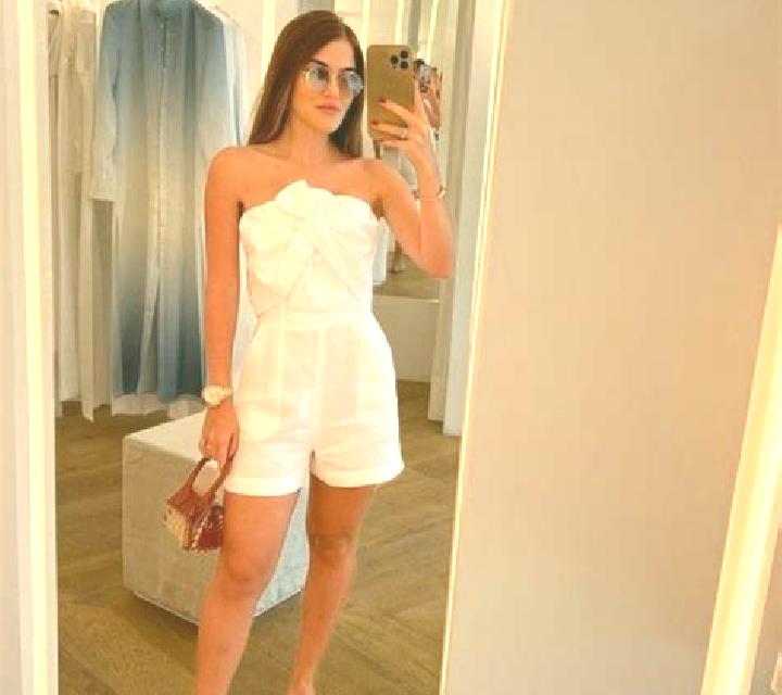 Nora, 30 — Escort en Sinalunga, Italia