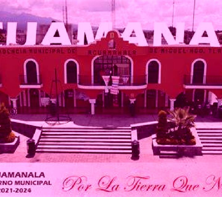 Nora, 32, acompañante pelirroja de ojos ámbar y etnia negra basada en Rincon Verde. Ofrece Parejas, Tantra, Masaje de próstata, Beso francés profundo. Dispon...