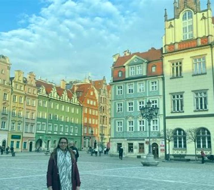 Nora, 35 — Escort en Ceglow, Polonia