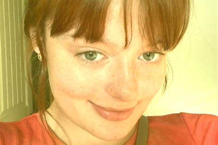 Patricia, 25, acompañante rubia platino de ojos ámbar y etnia caribeña basada en Ath Thumamah Sab ah wa Arba un. Ofrece Fetiche, Experiencia de novia, Masaje...