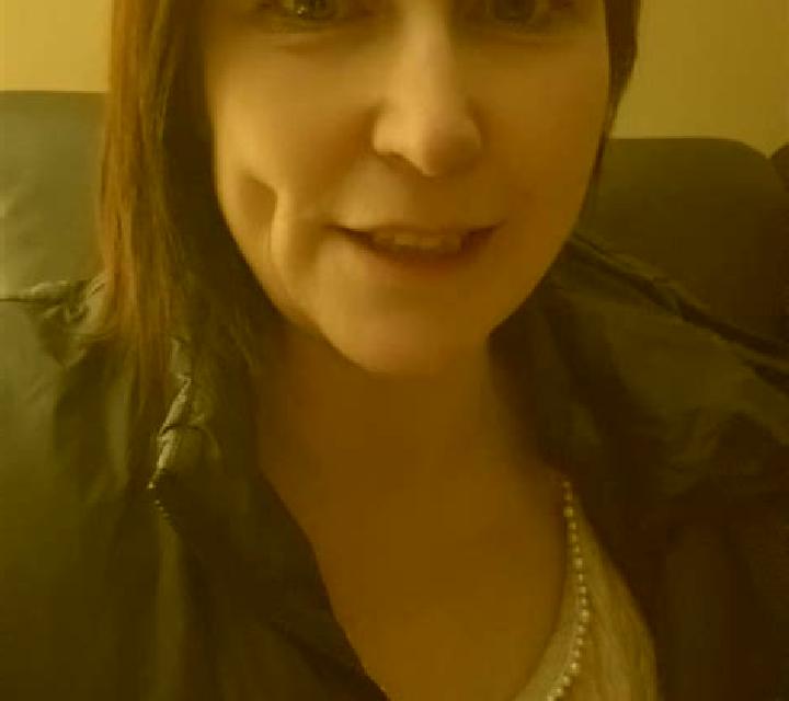 Paula, 31, acompañante morena de ojos azules y etnia eslava basada en Davan. Ofrece Tríos / dúos, Cita de cena. Disponible en domicilio y visita, reservas pa...