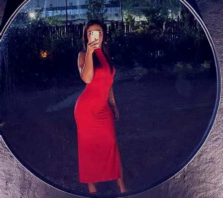 Paula, 34, acompañante castaña de ojos marrones y etnia eslava basada en Aragua. Ofrece Striptease, Tantra. Disponible en domicilio y visita, citas de día y ...