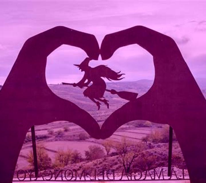Paula, 39 — Escort en Trasmoz, España
