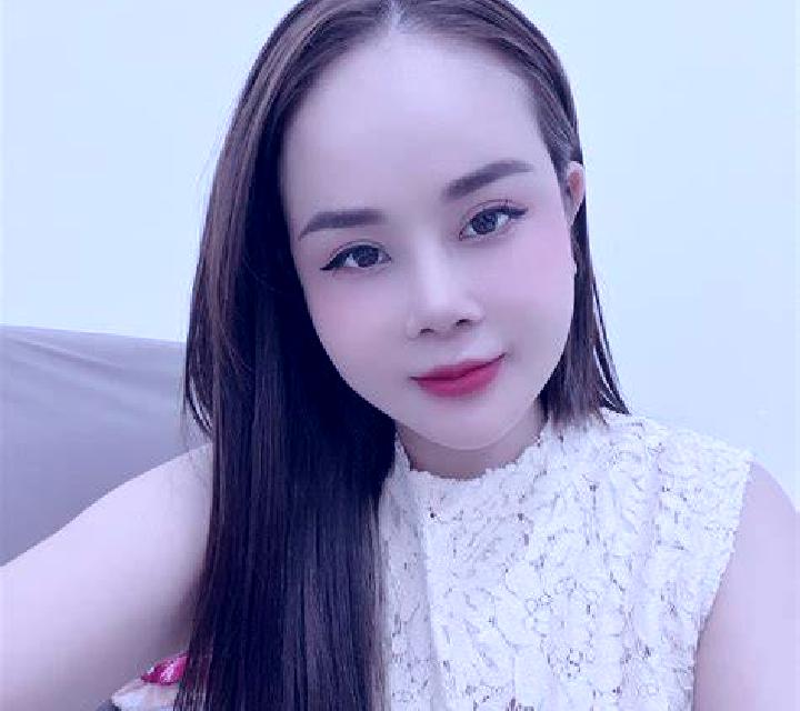 Sara, 24 — Escort en Bet Trang, Camboya