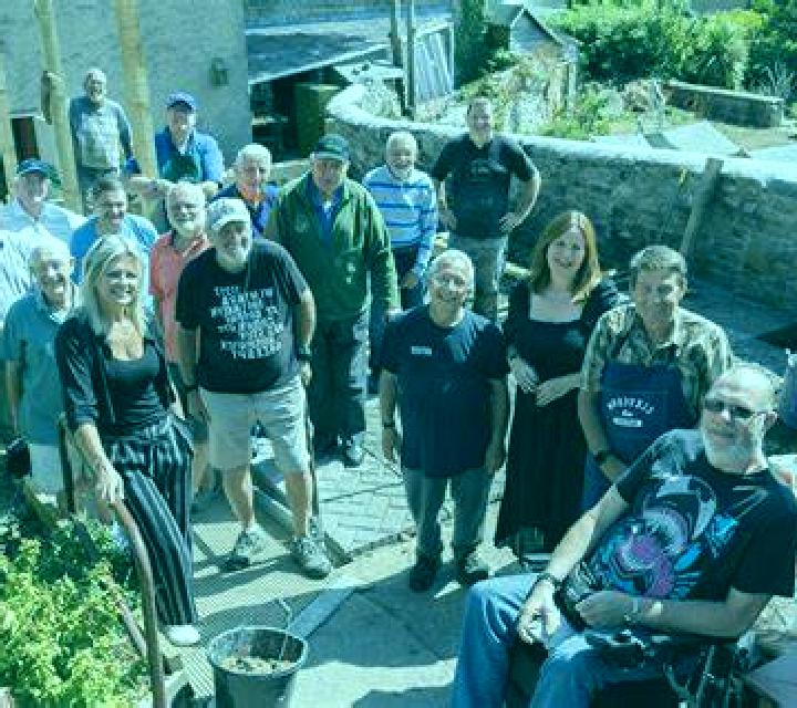 Sofía, 22, acompañante castaña de ojos oscuros y etnia mediterránea basada en Al Khafsah. Ofrece Experiencia de novia, Hasta el final (CIM), Noche completa. ...