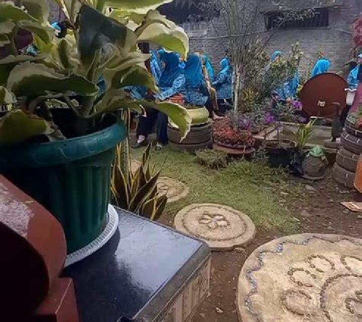 Sofía, 22 — Escort en Sudimoro, Indonesia