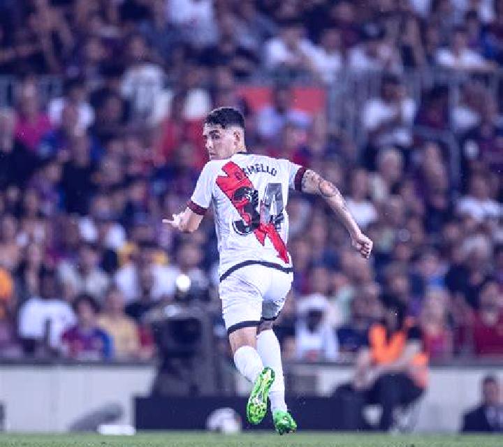 Sofía, 25, acompañante negra de ojos azules y etnia caucásica basada en Yono. Ofrece Tantra, GFE (Experiencia de novia), Griego (anal), Chica de fiesta. Disp...