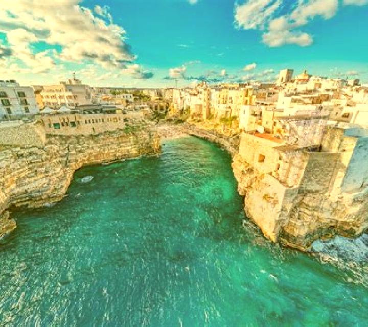 Sofía, 25, acompañante pelirroja de ojos ámbar y etnia mezcla basada en Straume. Ofrece Hasta el final (CIM), Griego (anal), Acompañante de viaje, Experienci...