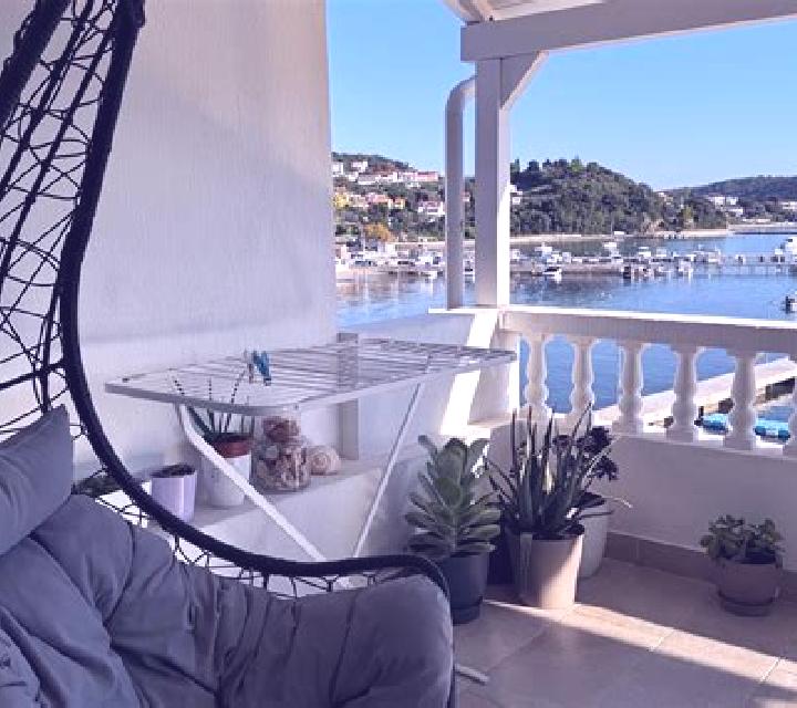 Sofía, 27 — Escort en Oloron-Sainte-Marie, Francia
