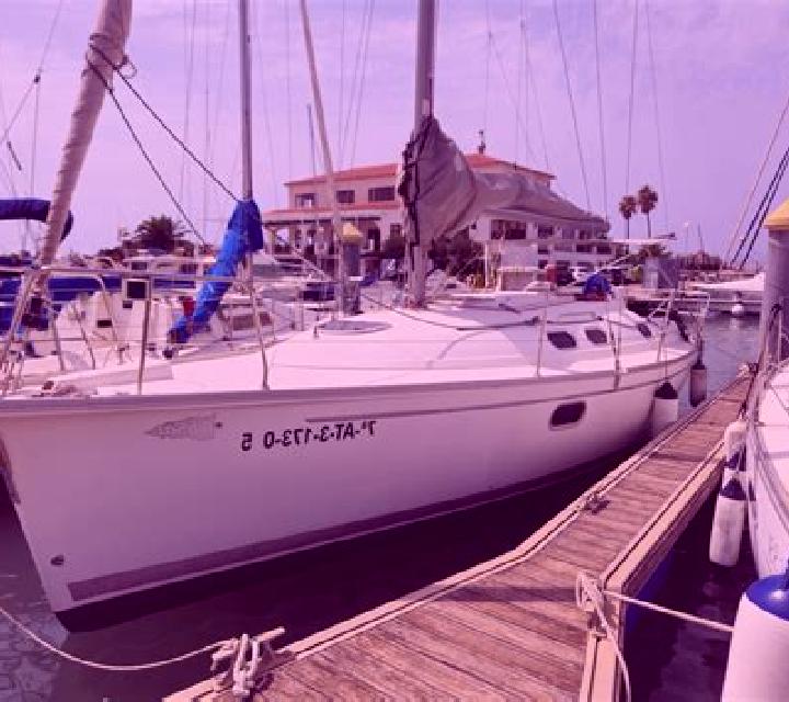 Sofía, 33 — Escort en Montseveroux, Francia