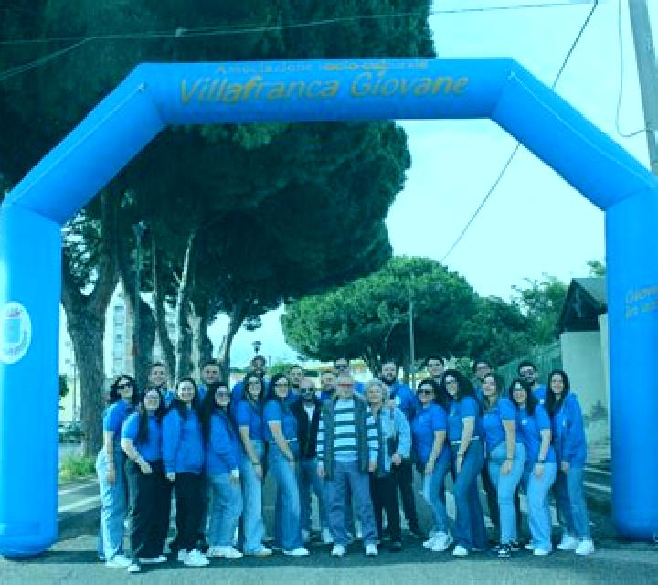Sofía, 35, acompañante negra de ojos marrones y etnia oriente medio basada en Cista. Ofrece BDSM, Tríos / dúos, Cita de cena. Disponible en domicilio y visit...
