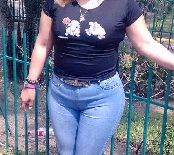 Sofía, 37, acompañante castaña de ojos azules y etnia negra basada en Memmingen. Ofrece Chica de fiesta, Fetiche, Juego de roles, Parejas. Disponible en domi...